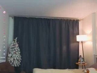 cloudykisss beautiful cam babe gets hard dicked in tight ass