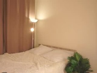 charmainepenny cam girl gets her ass hard fucked by her partner