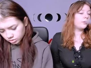 delina_rey cam babe with big tits in private live sex show