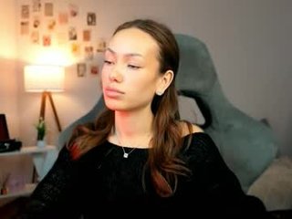 beverlyclub petite asian cam girl in dirty live sex show