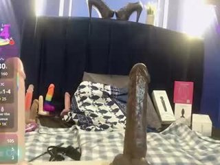 natasha_699 blonde cam girl with big boobs teaching how to have sex