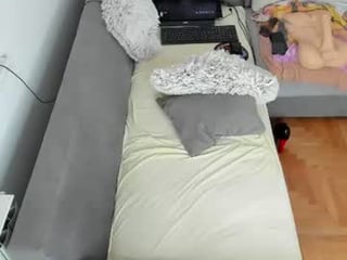 aliceplushsigh cam girl gets her ass hard fucked by her partner