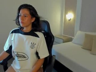 elaia_hatman naked cute cam babe in the chatroom wants a holiday fucking
