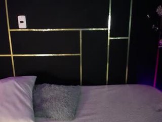 missloise smoking cam girl stuffing ohmibod into her pussy online