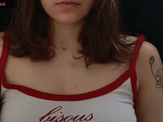 asexysmile depraved brunette cam girl presents her pussy sodomized