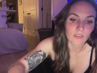 haileecamryn horny cam babe with sexy little ass gets spread by dildo