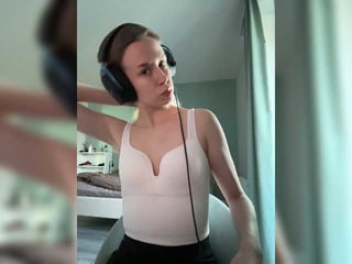 arry blonde russian cam girl gives me all my dirty dreams