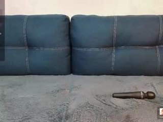 evaloveeva cam babe masturbates and gets great cum show online