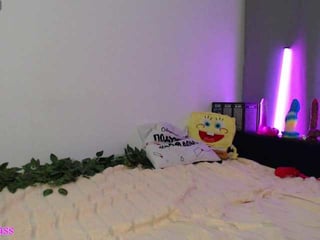 krisskiss21 cam babe wants show beauty kiss live sex